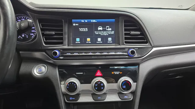 Hyundai Elantra (Avante)