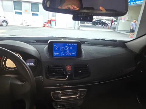 Renault SM3