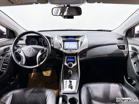 Hyundai Elantra (Avante)
