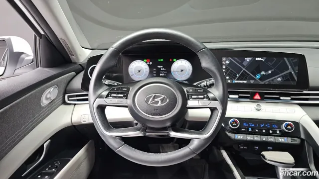 Hyundai Elantra (Avante)