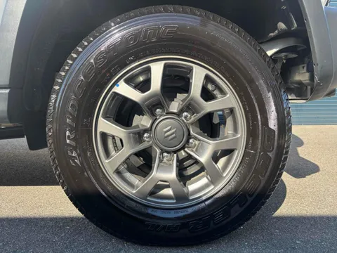 Suzuki Jimny Nomade