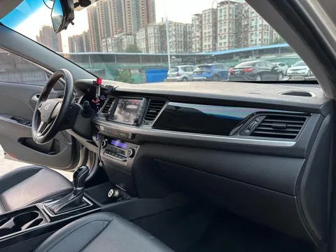 Hyundai Mistra