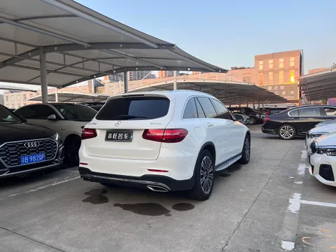 Mercedes-Benz GLC-Class