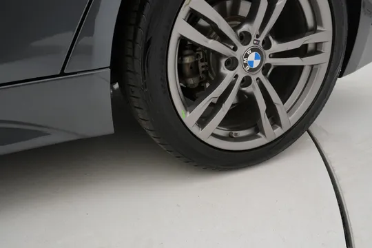 BMW BMW