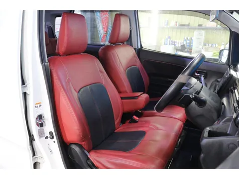 Suzuki Wagon R Stingray