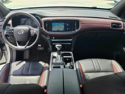 Gac GS8