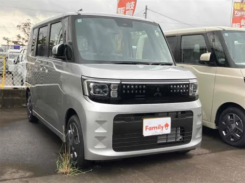 Mitsubishi eK Space