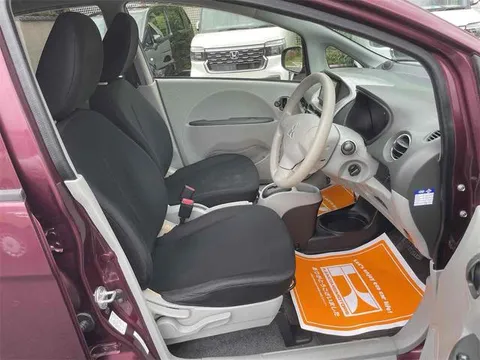 Mitsubishi I