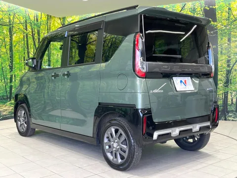 Mitsubishi Delica Mini