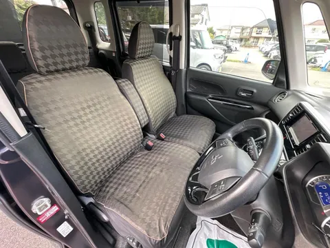 Mitsubishi eK Space Custom