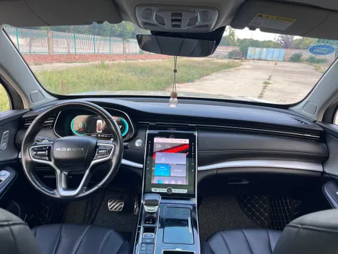 Roewe RX5