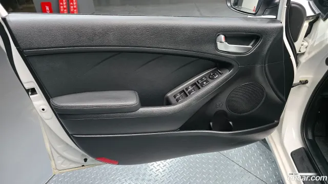 Kia Cerato (K3)