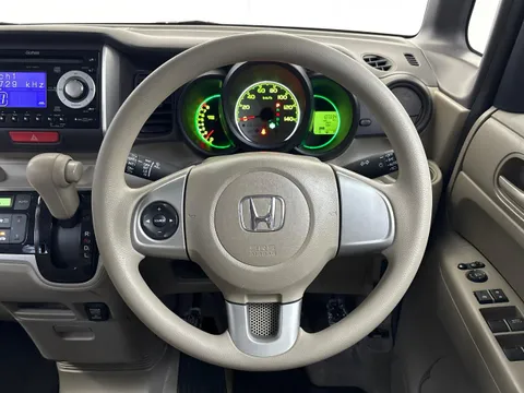 Honda N-BOX Plus