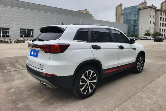 Changan CS75