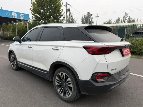 Bestune T77