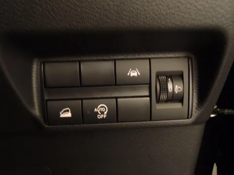 Mitsubishi eK X