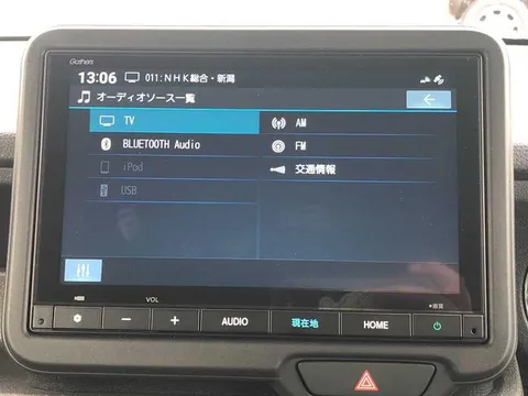 Honda N-BOX Custom
