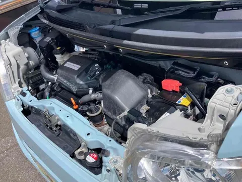 Honda N-BOX Slash