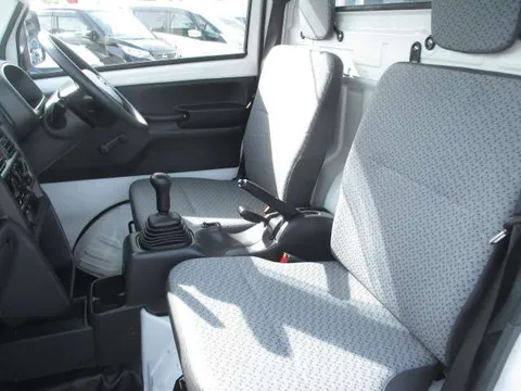 Nissan Clipper Truck