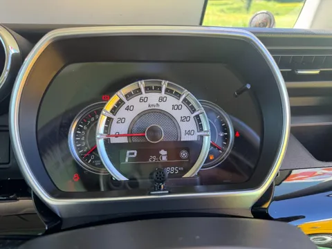 Suzuki Spacia