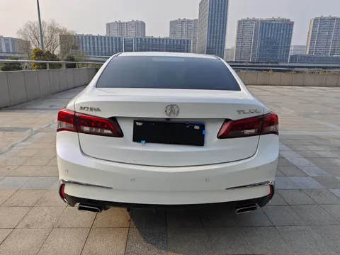 Acura TLX-L