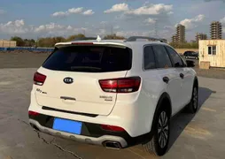 Kia KX7