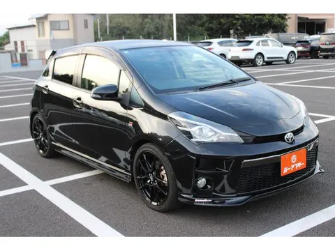 Toyota Yaris (Vitz)