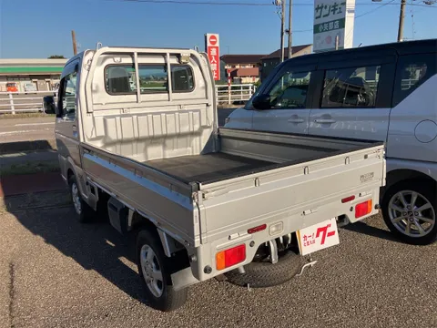 Suzuki Carry Track