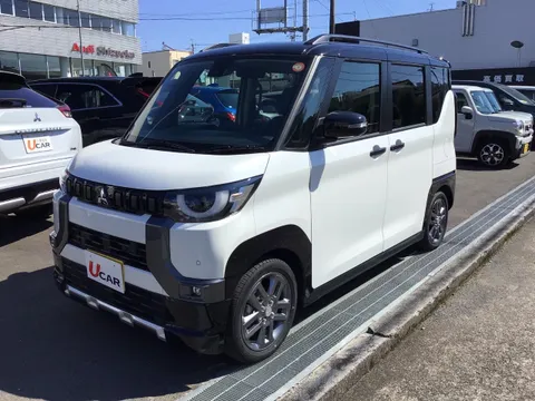 Mitsubishi Delica Mini