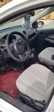 Mazda Mazda 2