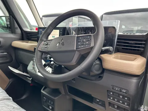 Mitsubishi Delica Mini