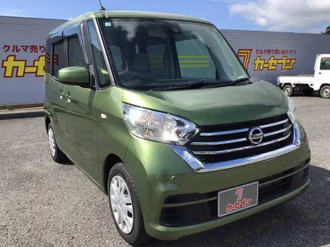 Nissan Dayz Roox