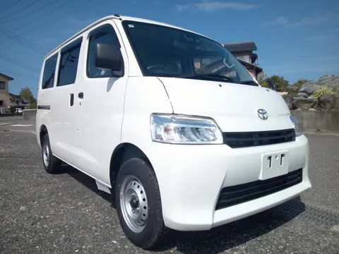 Toyota TownAce Van