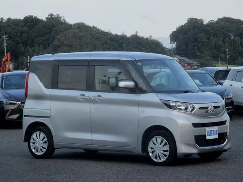 Mitsubishi eK Space