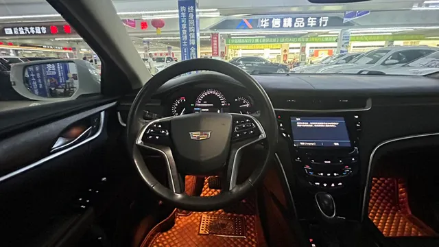 Cadillac XTS
