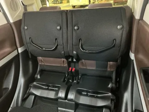 Honda N-BOX Slash