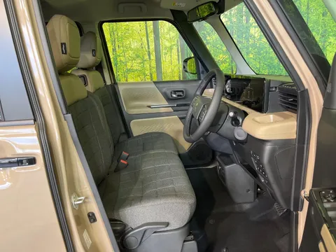 Mitsubishi Delica Mini