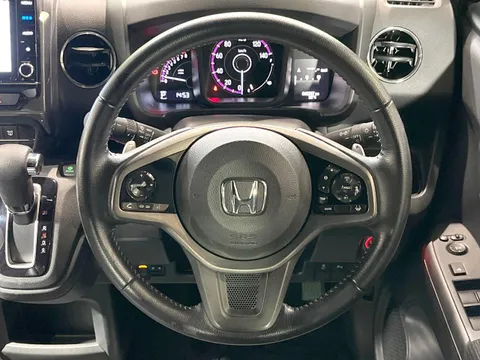 Honda N-WGN Custom