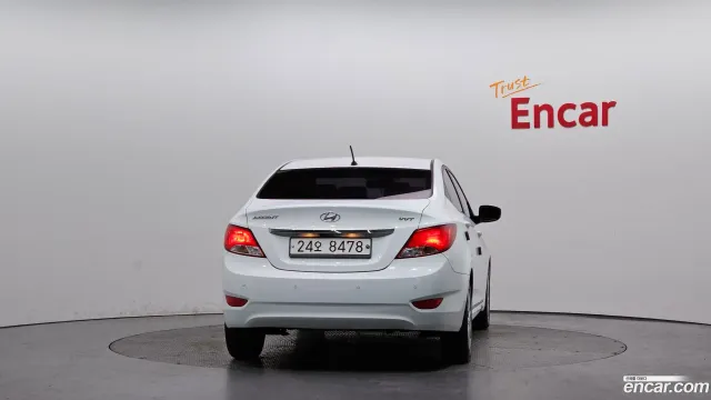 Hyundai Accent