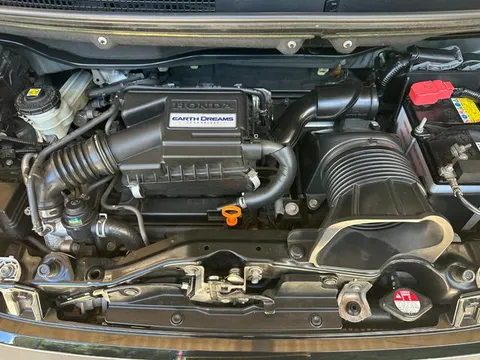 Honda N-BOX Slash
