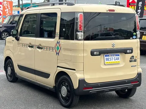 Suzuki Spacia Gear