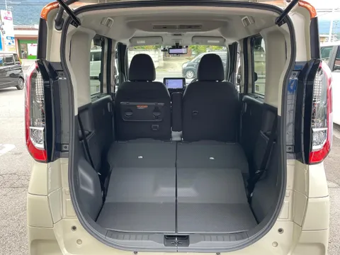 Mitsubishi eK X Space