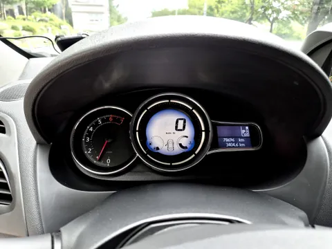 Renault SM3