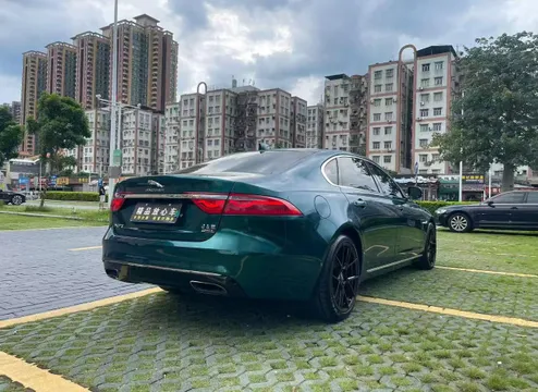 Jaguar XFL