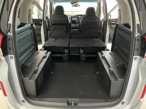 Honda Freed Plus