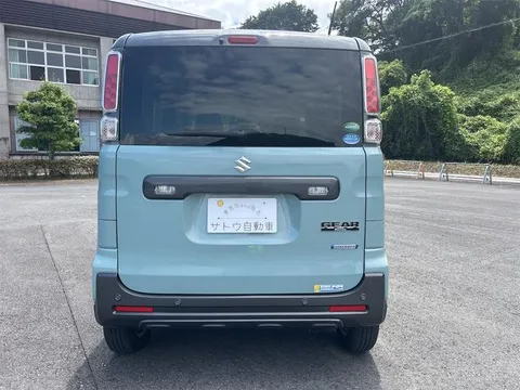 Suzuki Spacia Gear