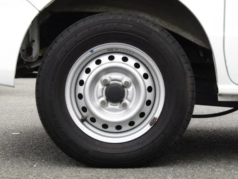Nissan Clipper