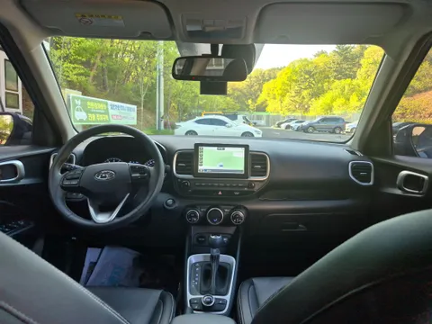Hyundai Venue