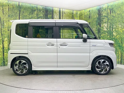 Suzuki Spacia Custom