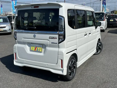 Suzuki Spacia Custom
